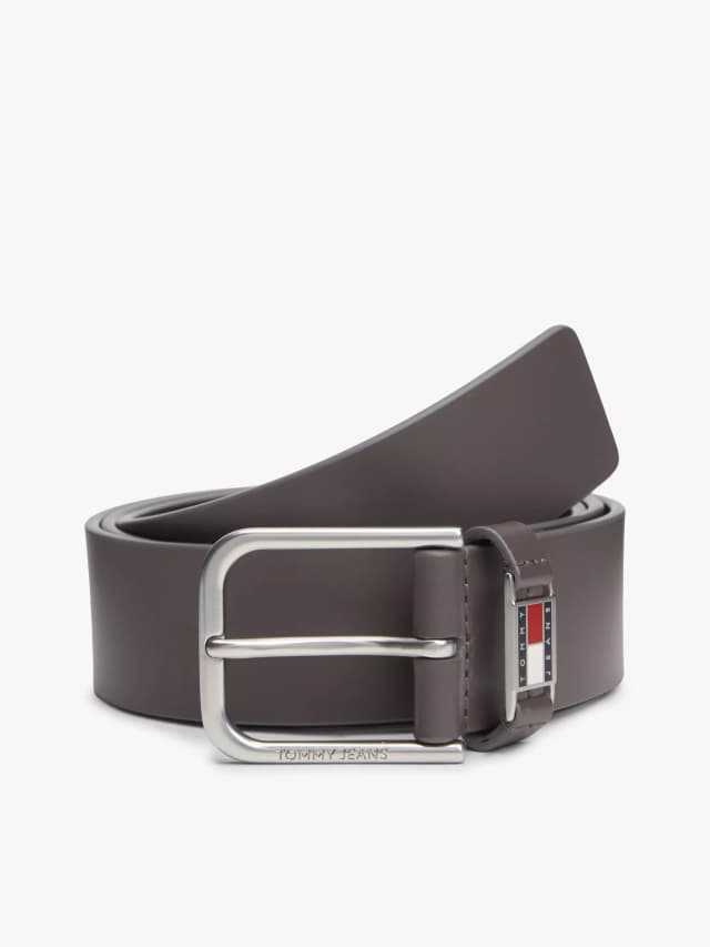 Tommy Jeans Enamel Badge Leather Belt