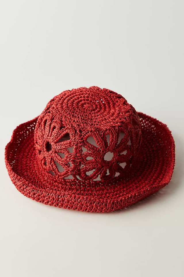 Cut-Out Daisy Straw Hat